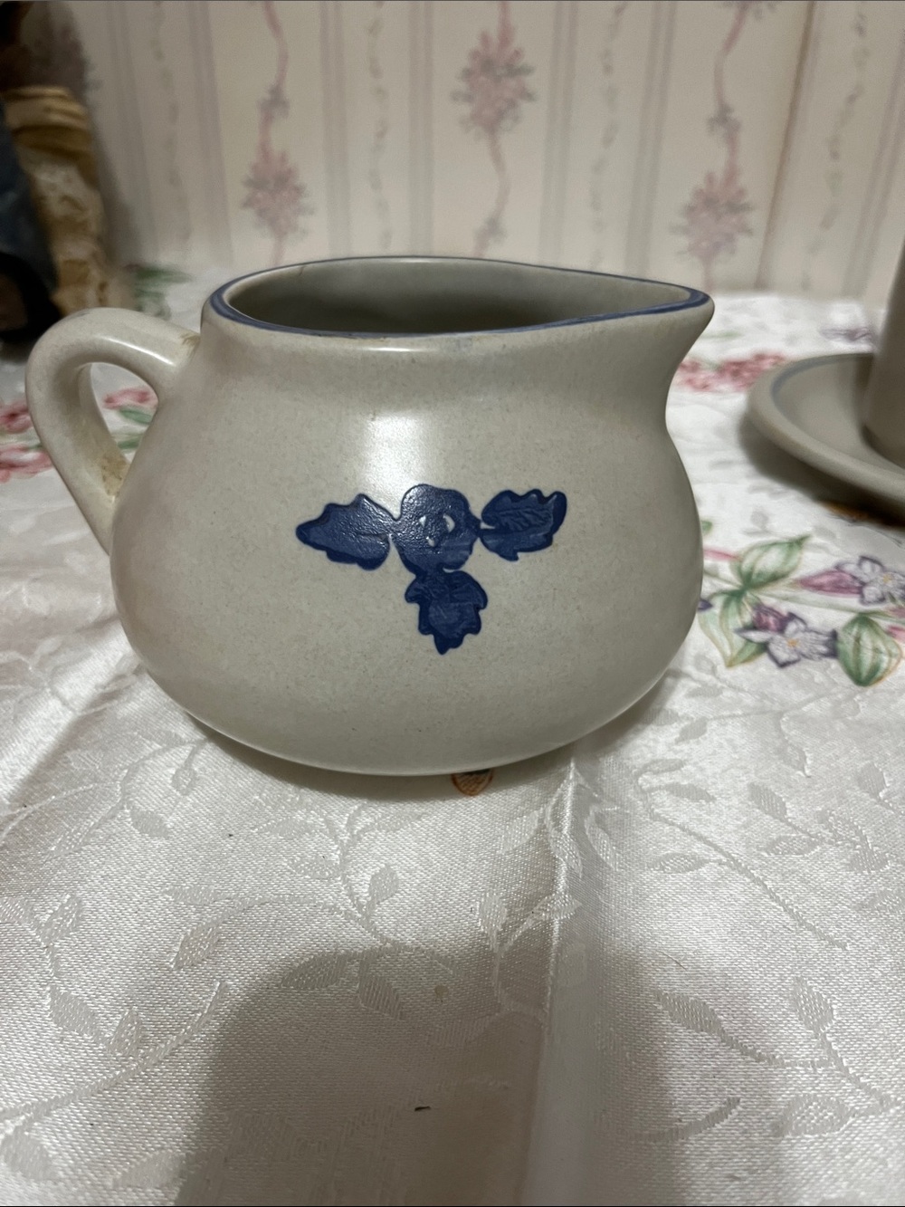 Classic Blue Floral Ceramic Creamer - Blue pfaltzgraff gravy boat